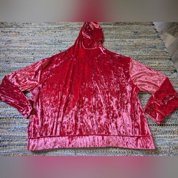Fabletics Pink Berry Red Crushed Velvet Zip Hoodie Plus Size 2X Loungewear Glam - Picture 8 of 8